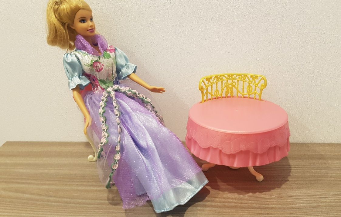 Set păpușă și mobilier Barbie Mattel