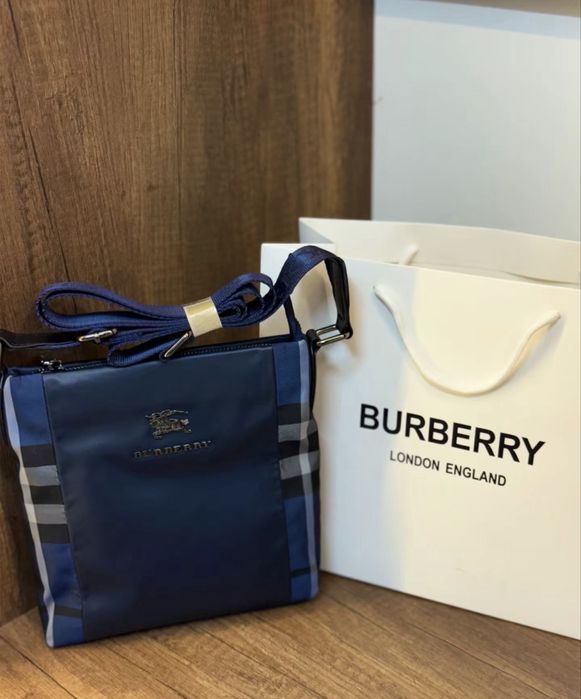 Продаю барсетка Burberry