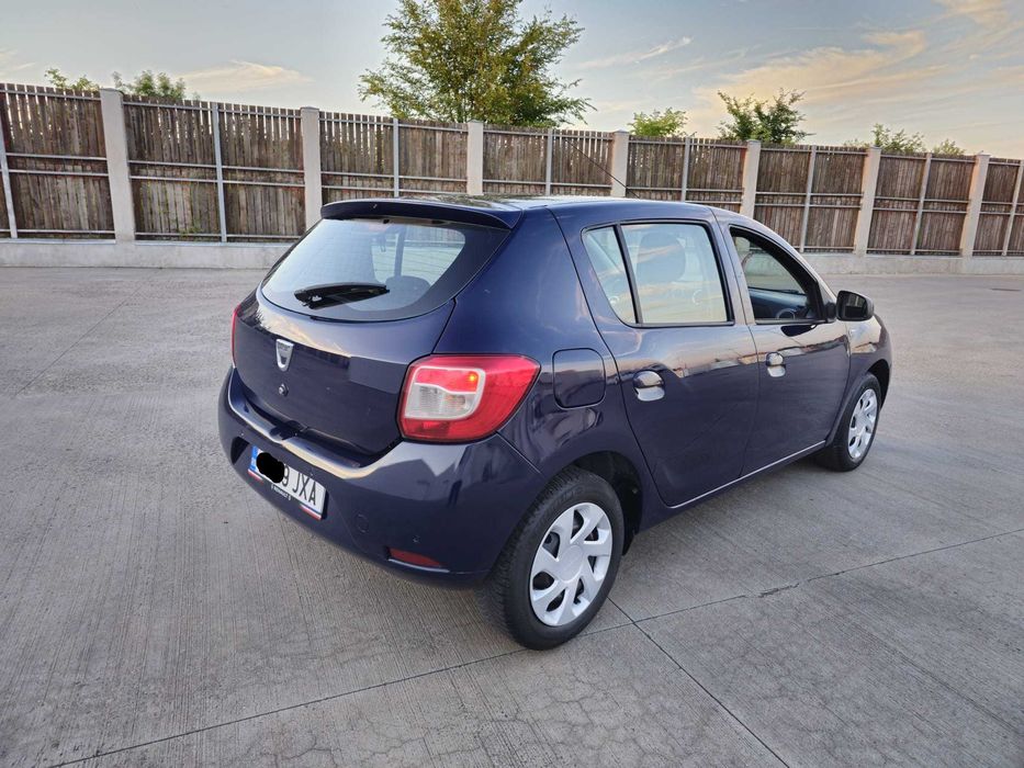 Dacia sandero + gpl - 2016 - euro 6 - full option