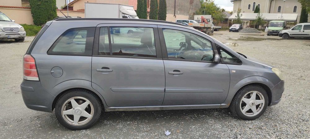 Opel Zafira B  7 Locuri