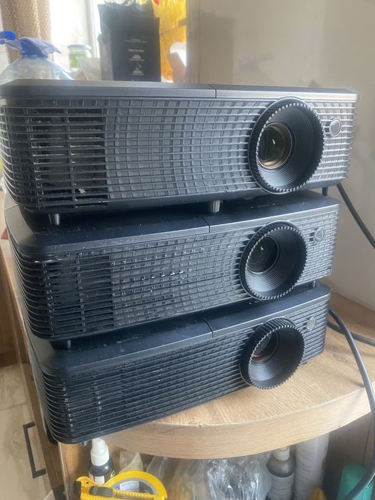 Продам проекторы Optoma