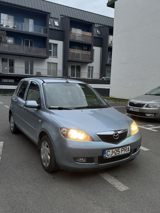 Mazda 2 – 1.3 benzină, 2005 | Fiabilă, economică și ușor de întreținut