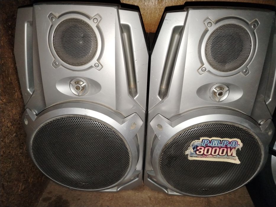 Muzikalny sentr LGreflex bass