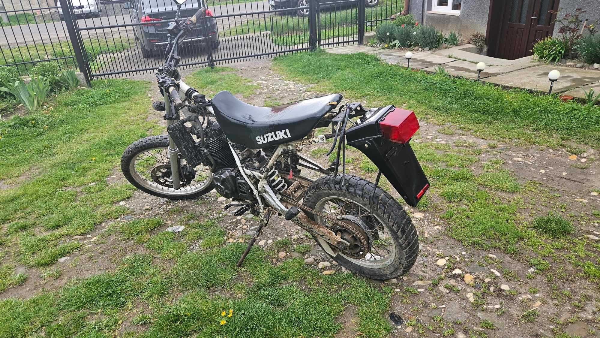 De vanzare cadru/piese suzuki dr 650 cu acte