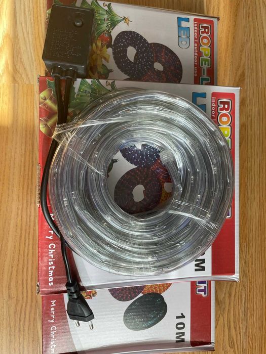 Коледни лампички /лента/ LED - 10 метра