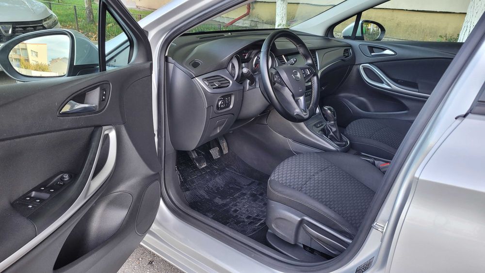 Opel Astra K Hatchback