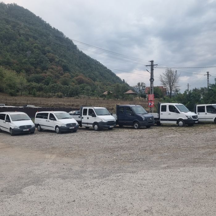 Vand ford 2.4 tdi .7 locuri.6+1 trepte.roti duble..Rar facut