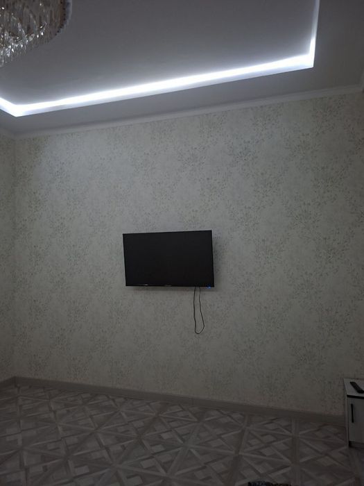 Sirochni arinda Chilonzor 17 Kivartal 2 xona 1 etaj narxi 600$