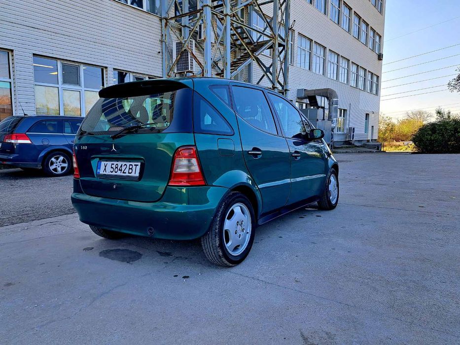 Мерцедес А 140 2000г