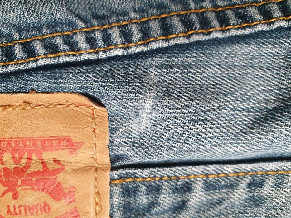 Blugi LEVI'S 501 - Marime W33 L32 (Talie 84 cm)