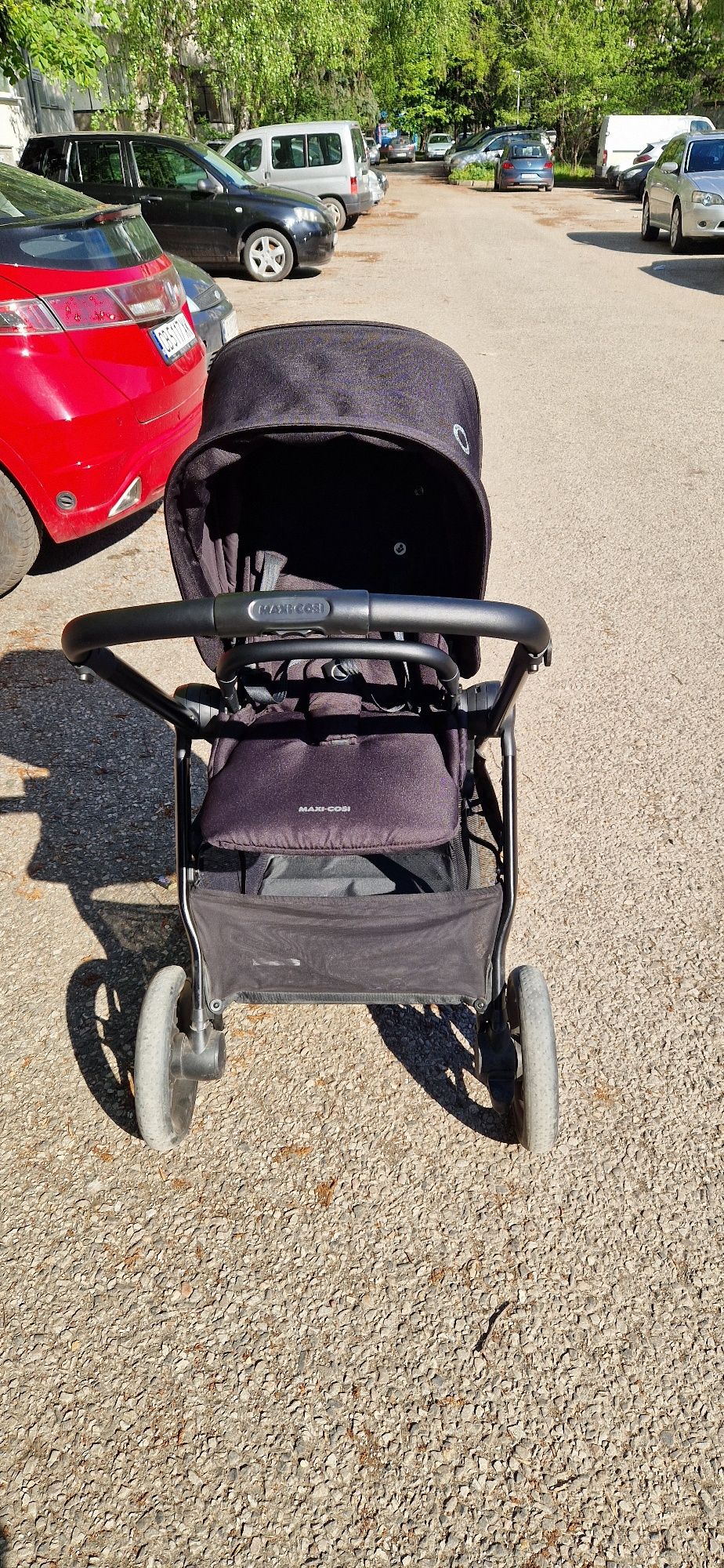 НОВА количка MAXI COSI street plus