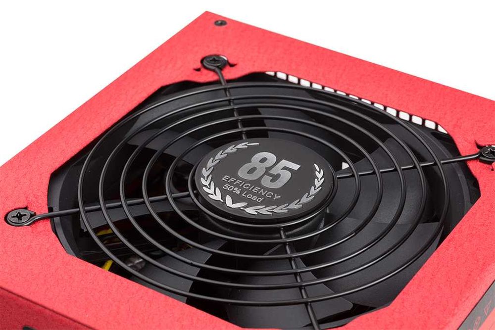 Sursa alimentare iTek REDBOX SM 80 Plus 750W semimodulara