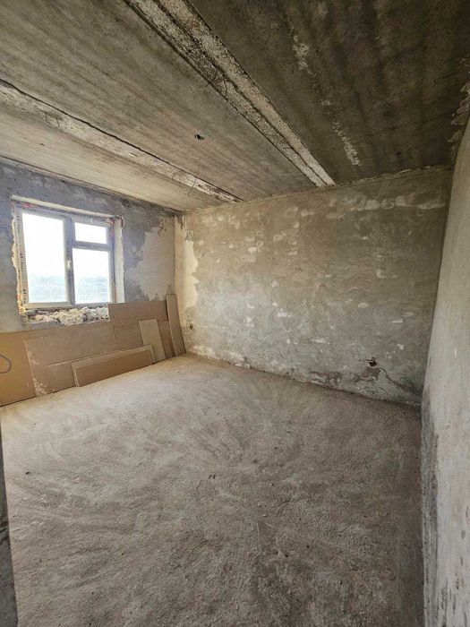 Продаётся 3х комн квартира на 5 этаже Ор-р  Когон Янги Хаёт