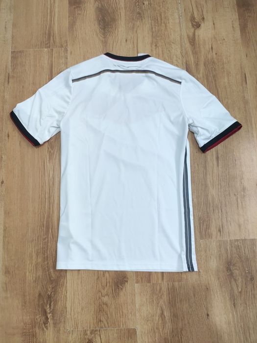 Tricou Adidas Naționala Germaniei mărimea 15-16 ani sau S