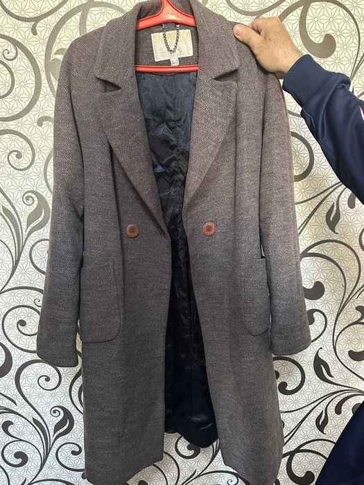 Демисезонное женское пальто