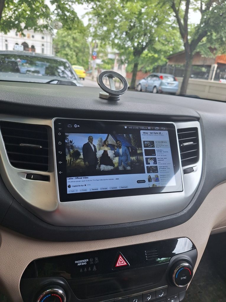 Navigatie Hyundai Tucson ix35 4Gb ram