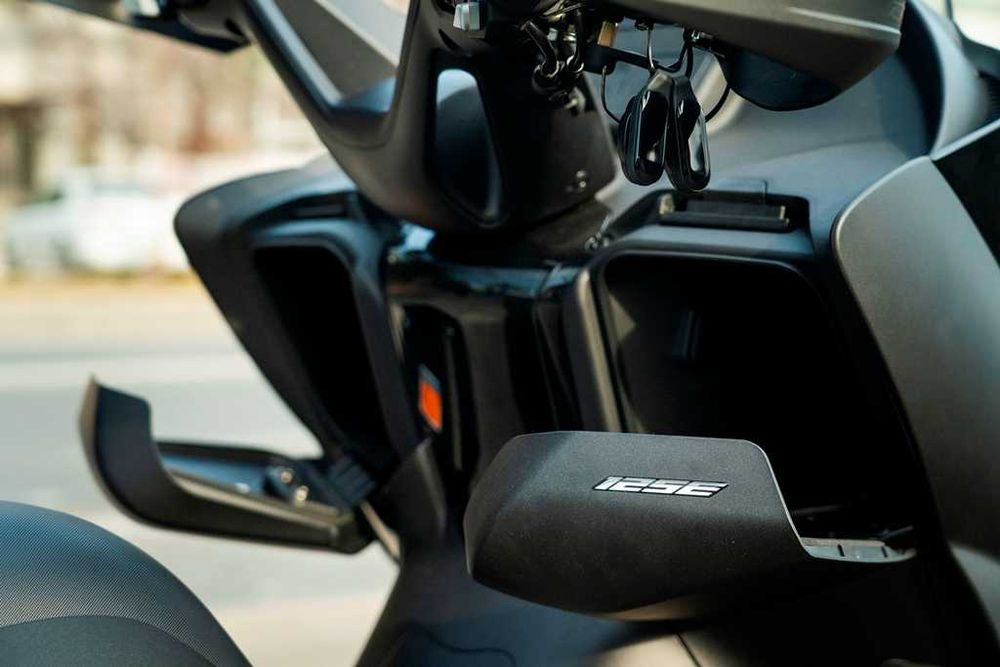 Maxiscuter Daytona Zontes E125 ABS, - Permis B, comod, '' Rate ''