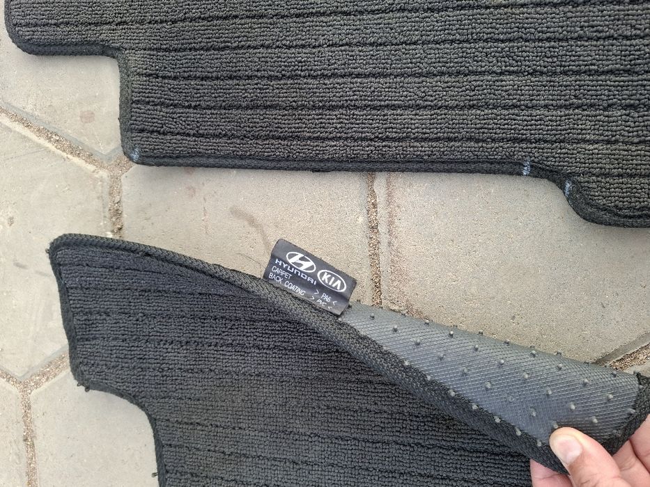 Продаю коврики хендай санато 2015