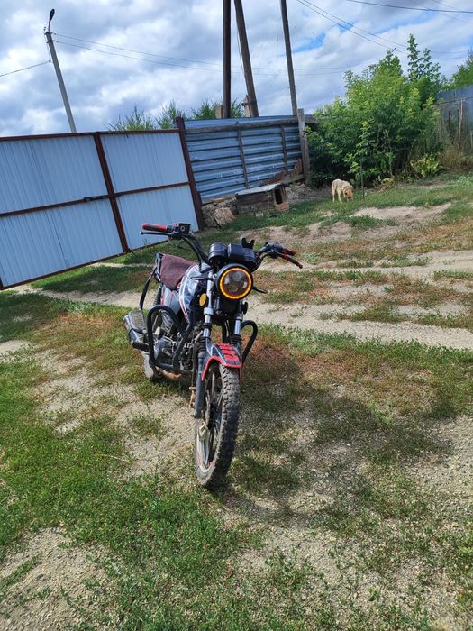 Мотоцикл 125кубовый