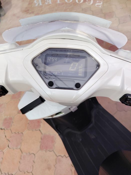 Скутер   ws125 мотор Honda