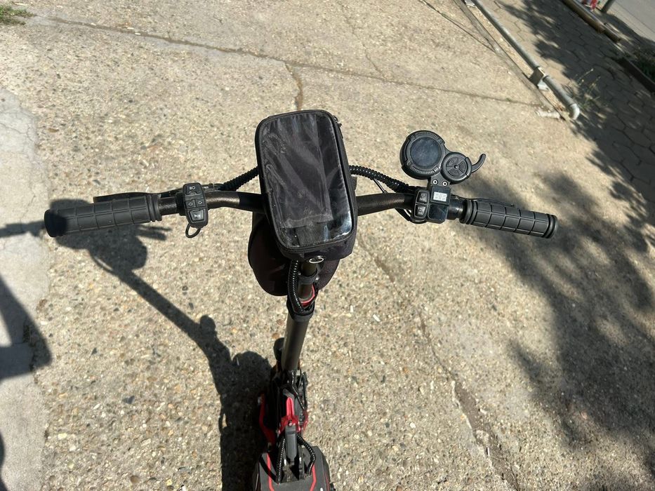 Електрическа тротинетка Blade Q Pro – като нова Гаранция!