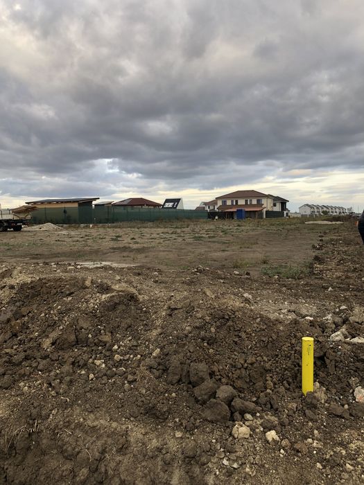 Teren lângă Timișoara 586mp - utilități, 2 fronturi