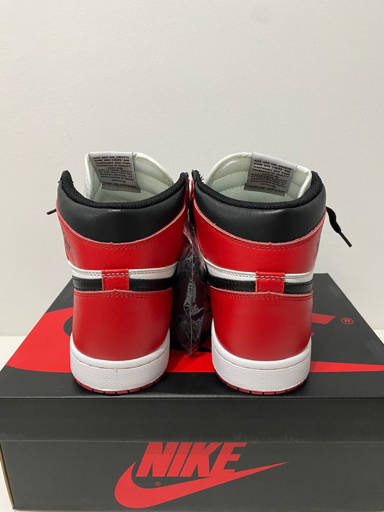 Jordan 1 Retro Black Toe Jordan 1 Retro Chicago Bulls Made Vietnam