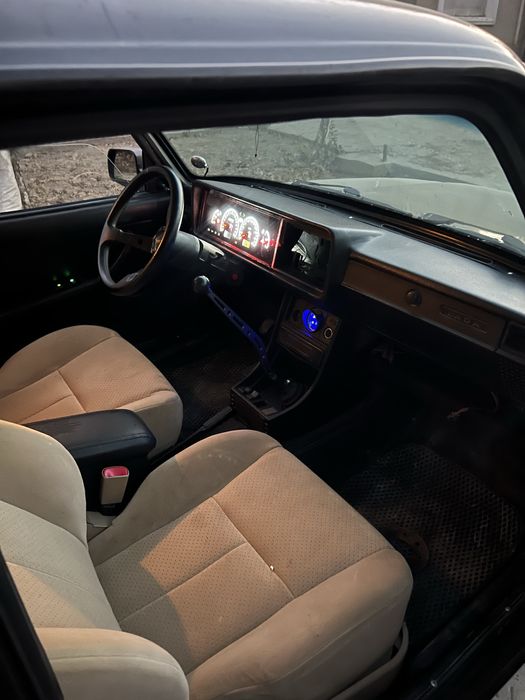 Vaz 21 07 qiziqanla reyalni oldigonla tel qlsin