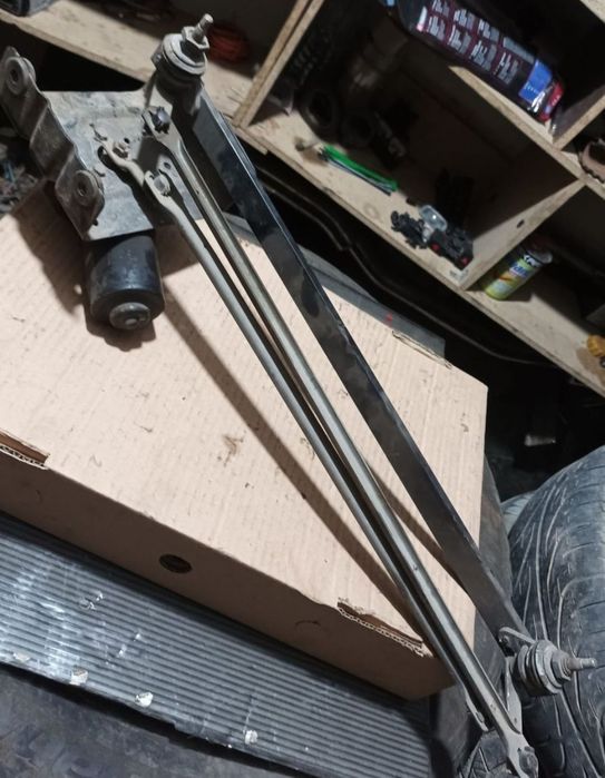 Componente : trafic 1 T900 , fabricat până în anul 1999