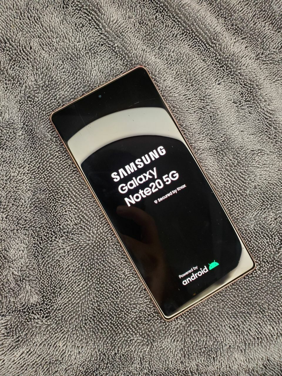 Samsung Note 20 xotirasi 12/256GB