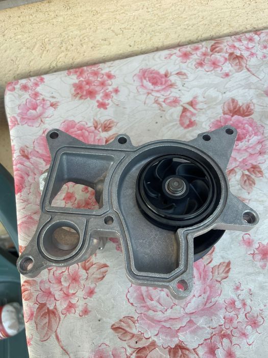 Pompa de apă BMW f10/11