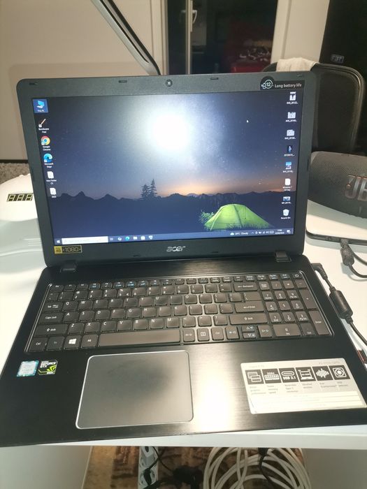 Laptop Acer Aspire F5-573G i3