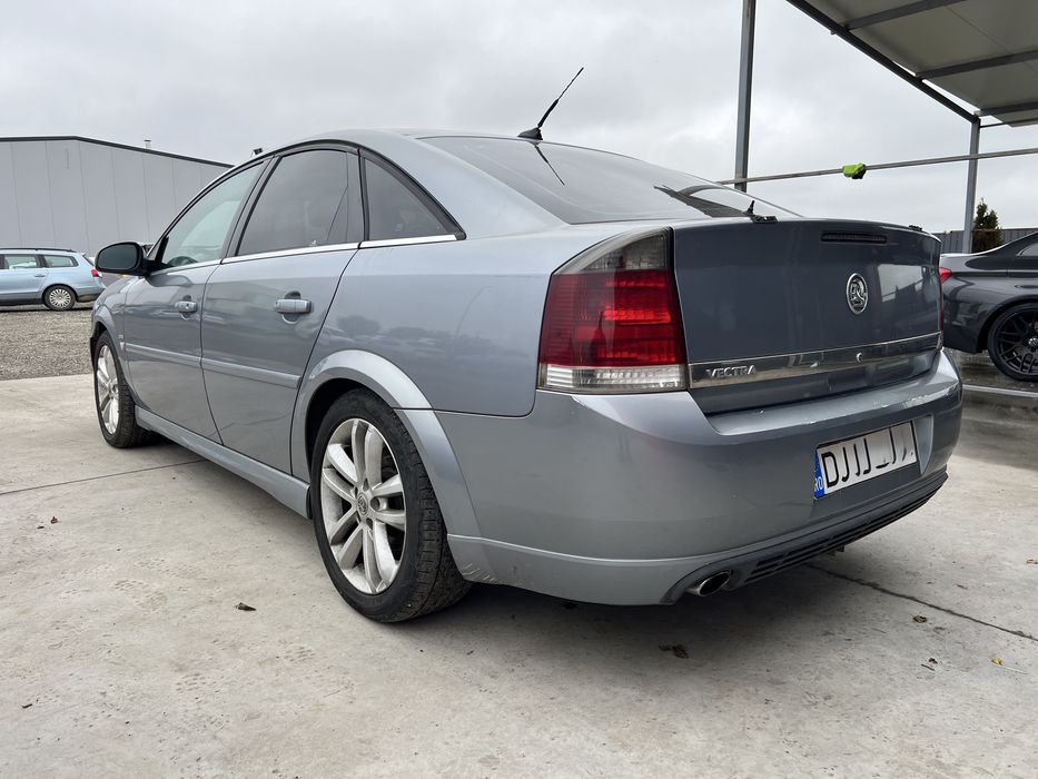 Opel Vectra C 1.8 benzina / manuala / 2006