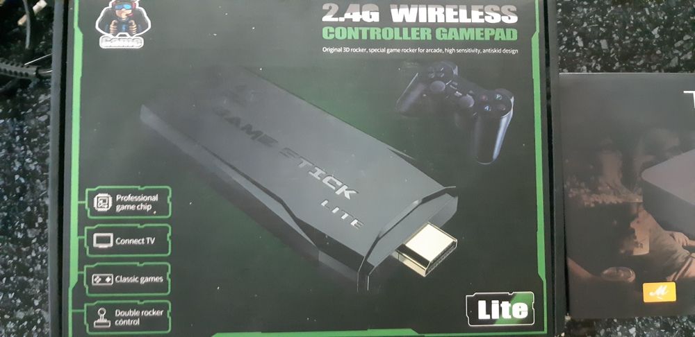 Продам геймпад и роутер