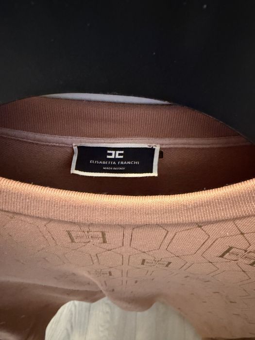 Elisabetta Franchi суитшърт. S размер. В отлично състояние.