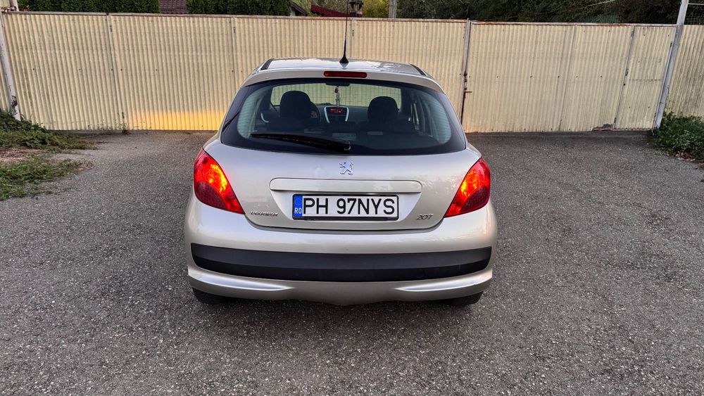 Peugeot 207 1.4 hdi / 2008 / proprietar