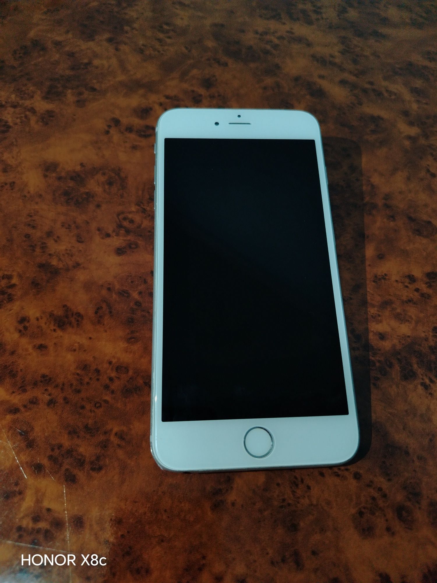IPhone 6 Plyus...