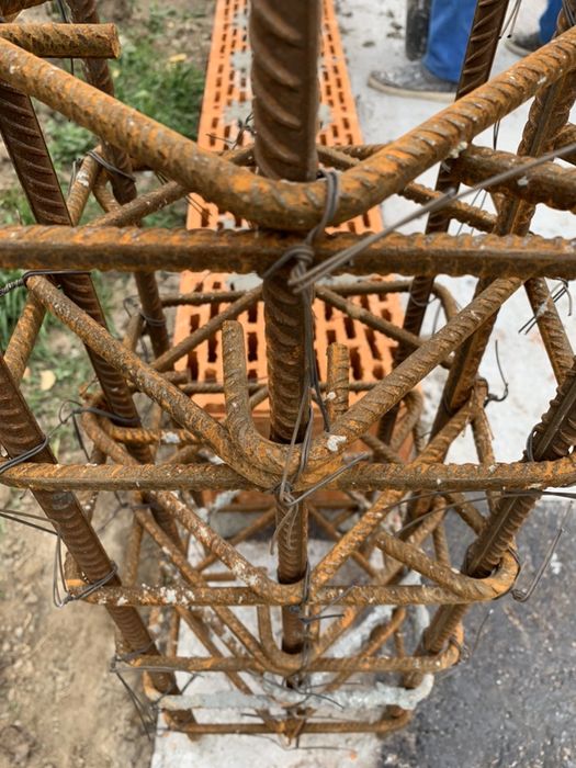 Construim Case la ROȘU/ GRI / CHEIE, Renovam apartamente , Termosistem