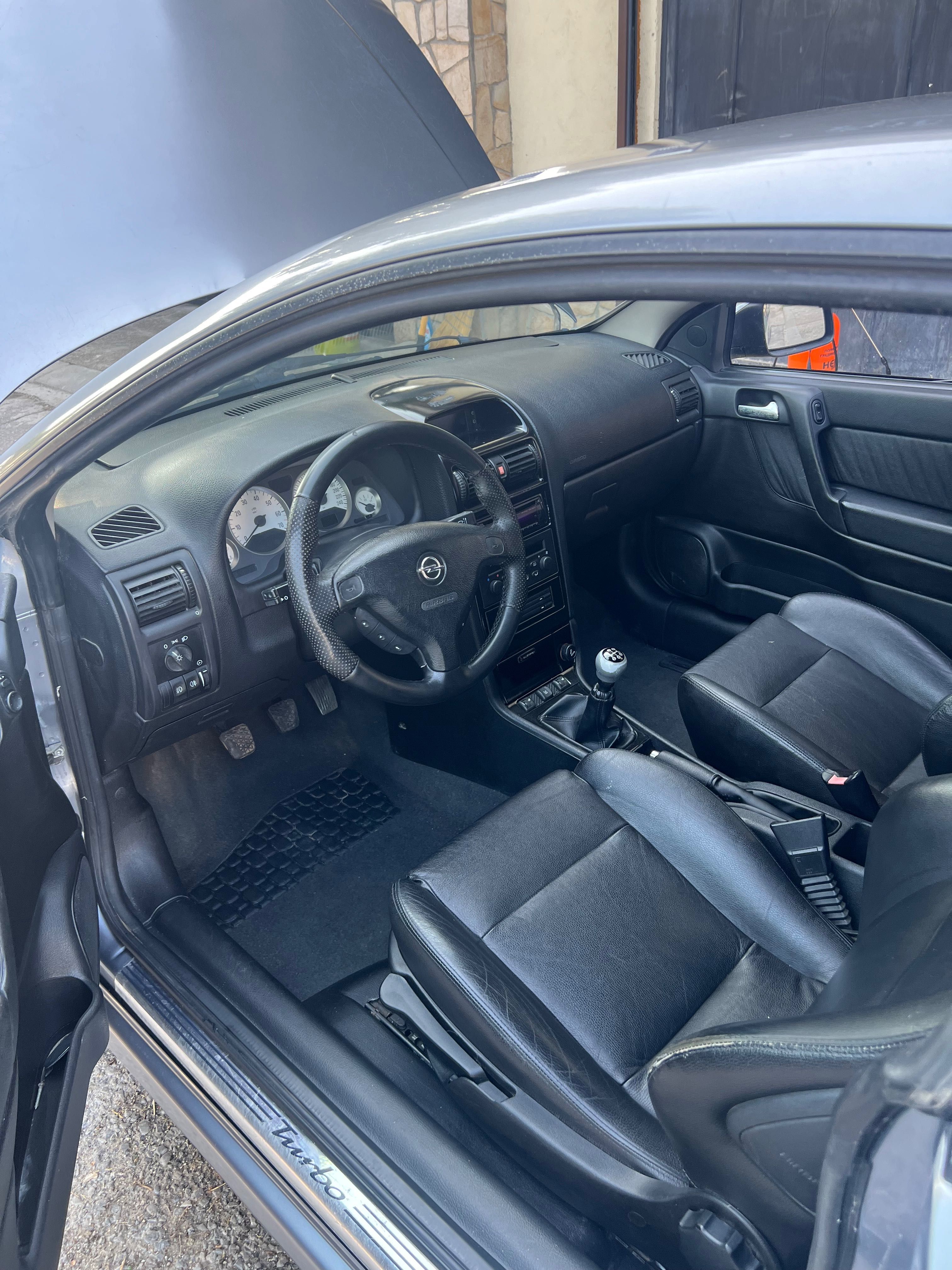 Opel Astra bertone turbo