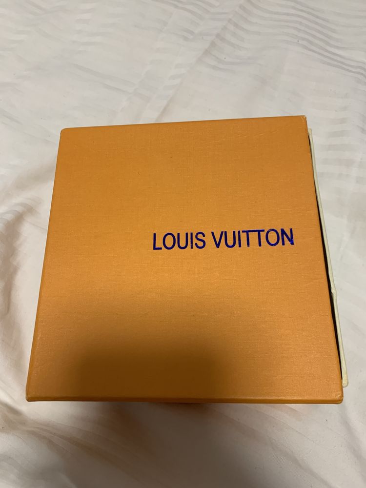 Curea Louis Vuitton de vanzare