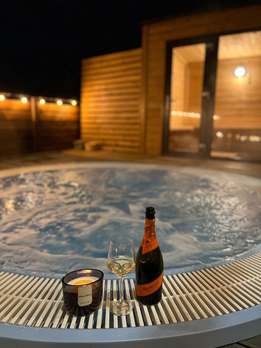 Cabana de inchiriat #BellaVista Chalet #A frame ,piscina,sauna