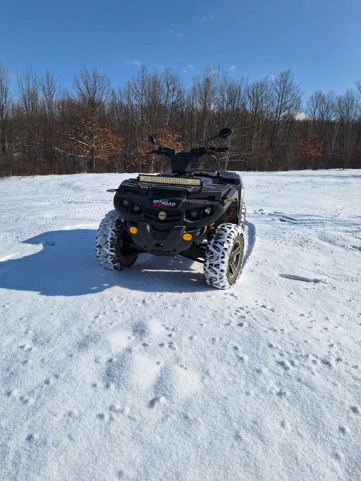Vând atv can am 400