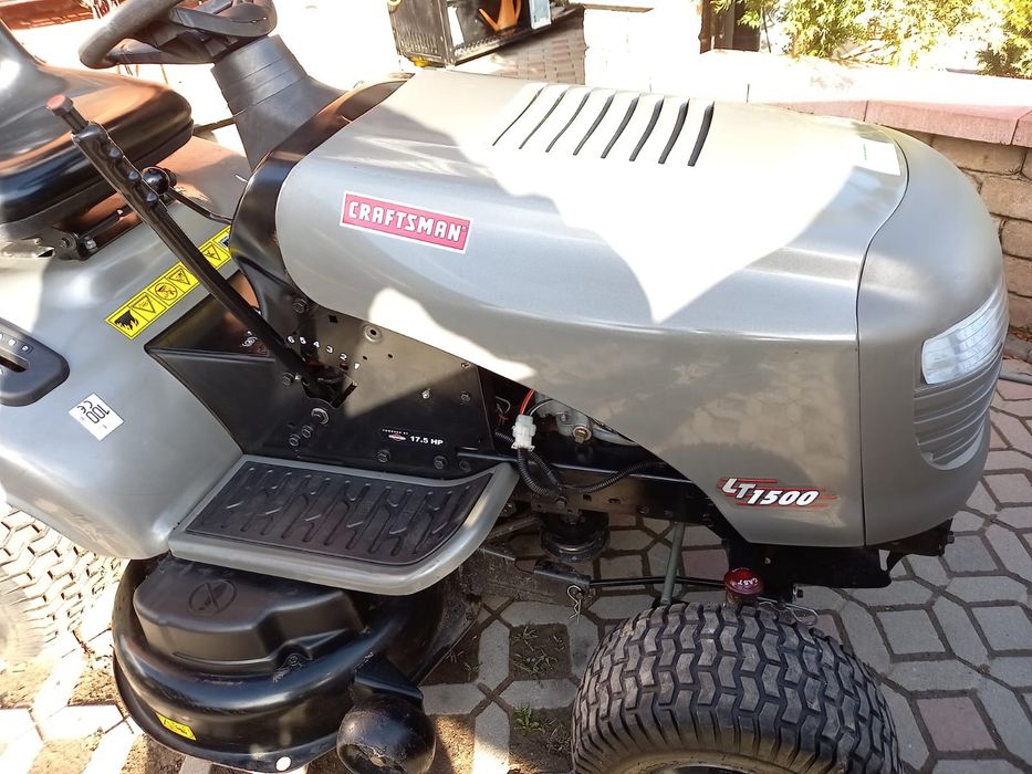 Vând cositoare  Craftsman 17,5 HP