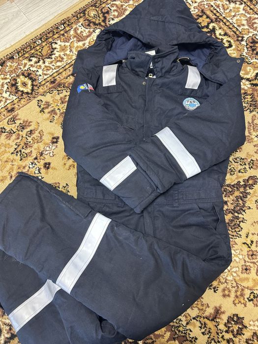 Продам зимний комбинезон