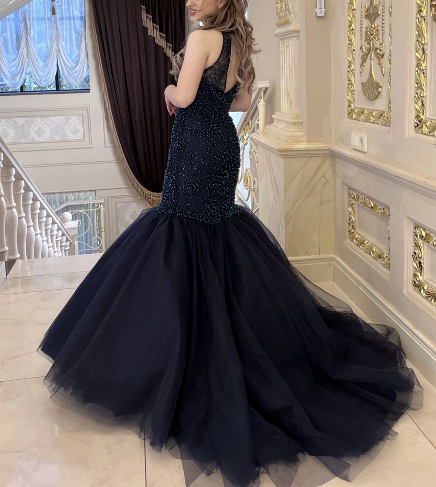 Платье вечерние sherri hill