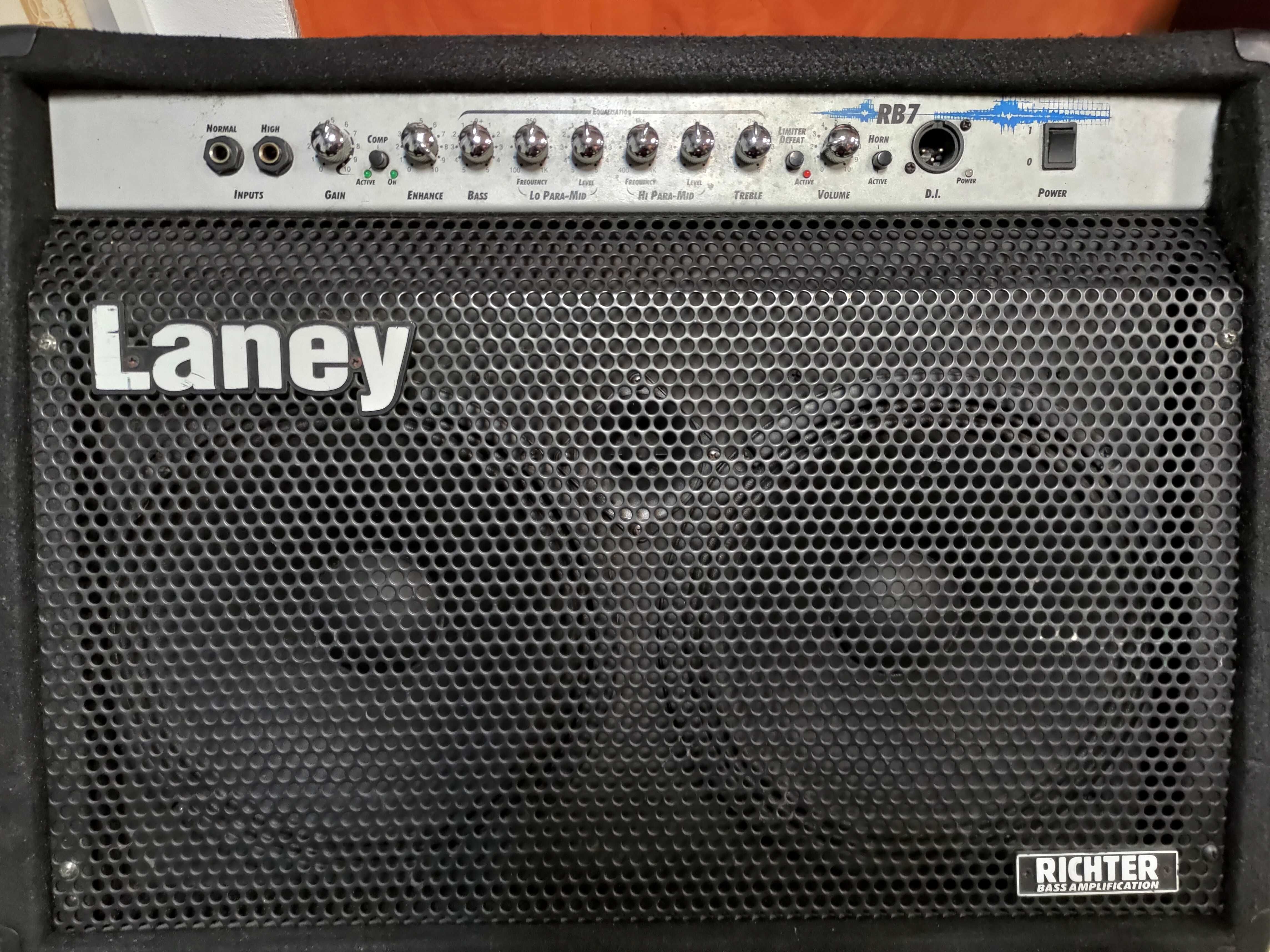 Amplificator combo bass Laney RB 7 300 Watt