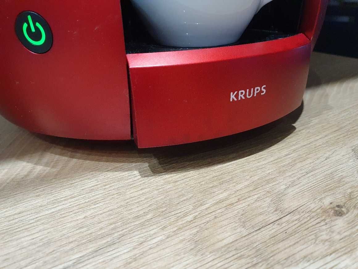 Капсулна кафемашина Krups KP350 Nescafé Dolce Gusto Drop