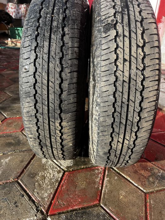 Vand 4 caucicuri 195/80/R15