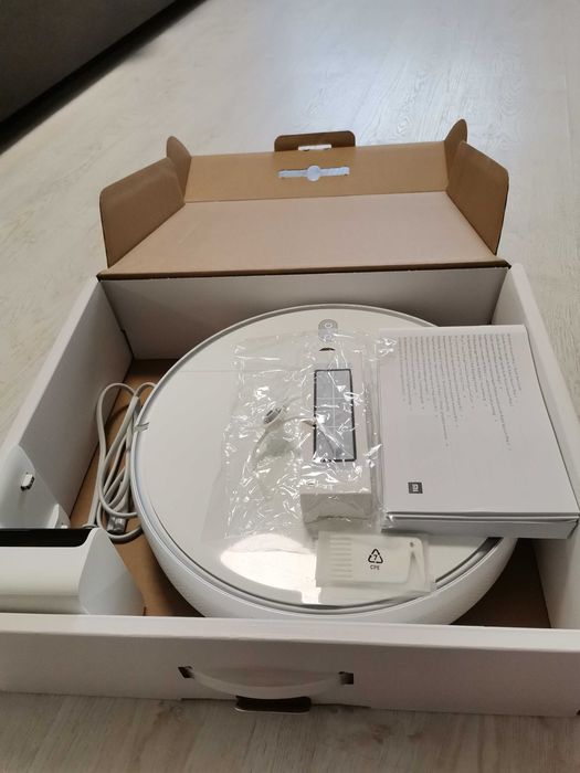 Робот пылесос Xiaomi Mi vakuum-Mop 2