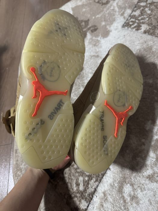 Jordan 6 Travis Scott “Birtish Khaki”
